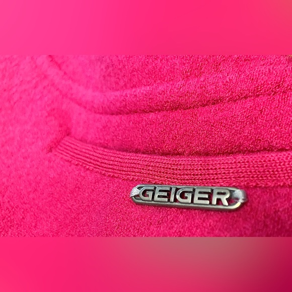 Women’s Size 38 GEIGER COLLECTION Pure New Wool Austrian Pink Button Up Sweater - Picture 7 of 16